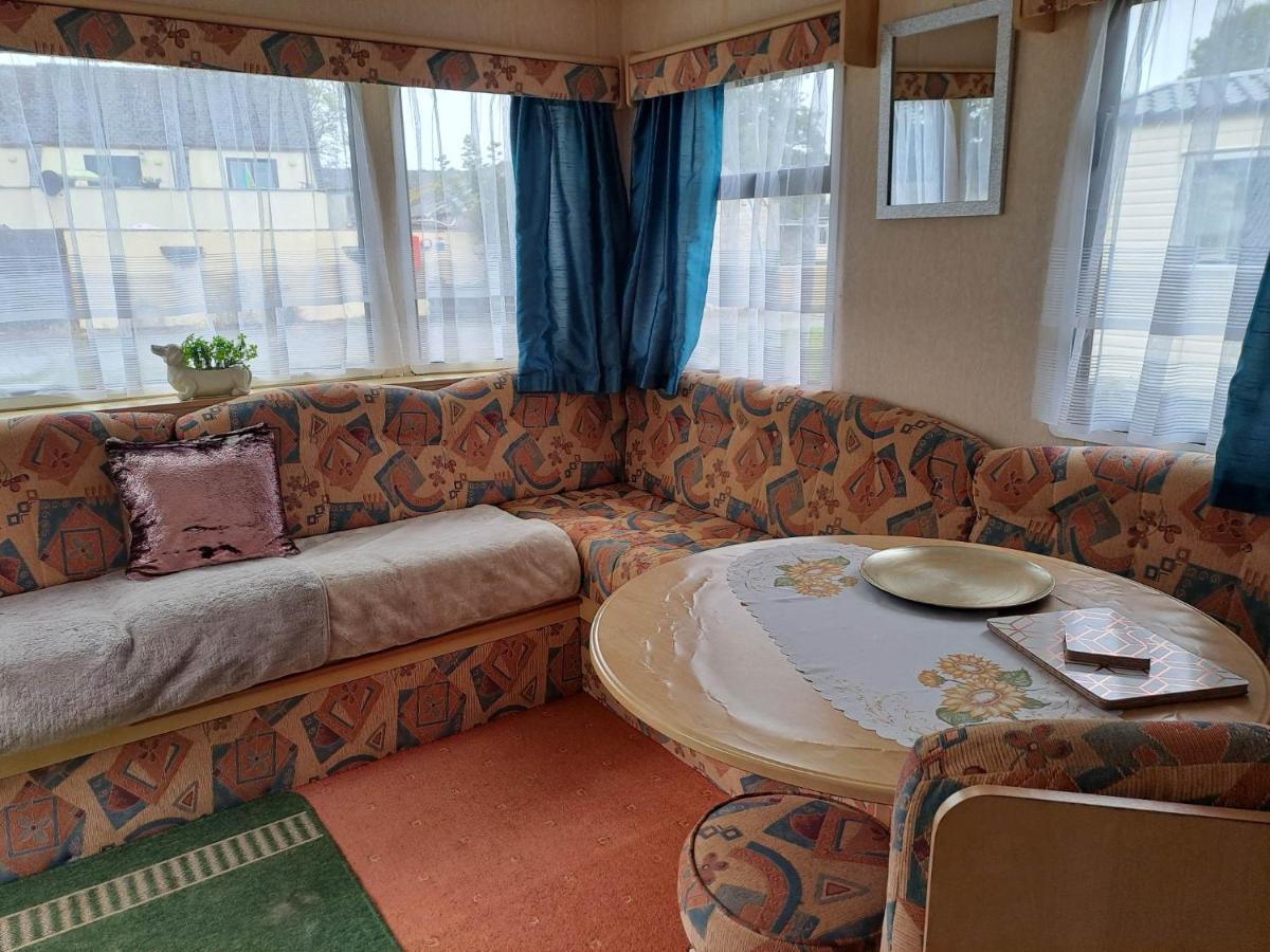 Cosy Caravan At Blackmoor Farm Ludchurch Dış mekan fotoğraf